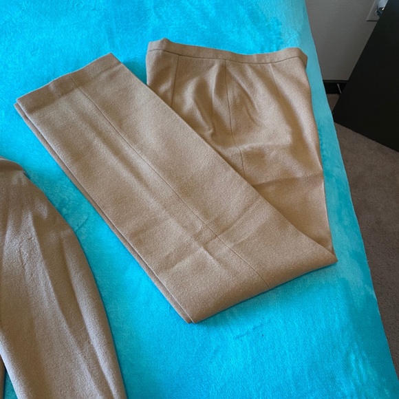 Caramel Hair Women’s Suit Set - Picture 2 of 16